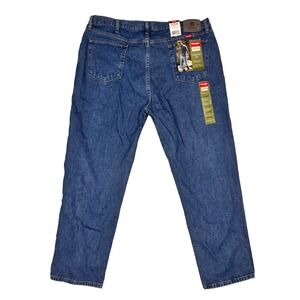 Wrangler Men's Size 42x30 Jeans Regular Fit Straight Leg Five Star Medium Wash